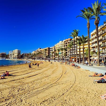 Holiday Suite Fragata Torrevieja Dış mekan fotoğraf