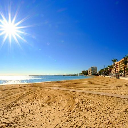 Holiday Suite Fragata Torrevieja Dış mekan fotoğraf