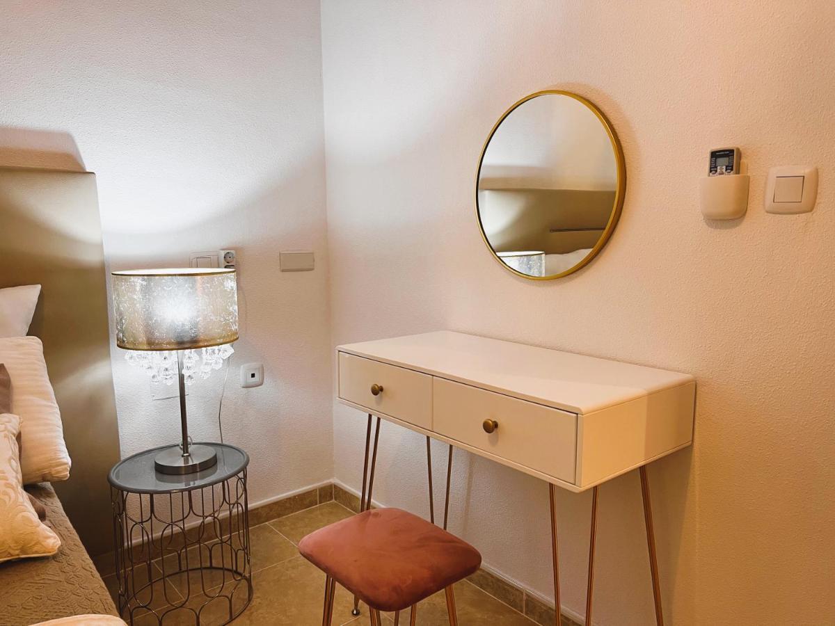 Holiday Suite Fragata Torrevieja Dış mekan fotoğraf