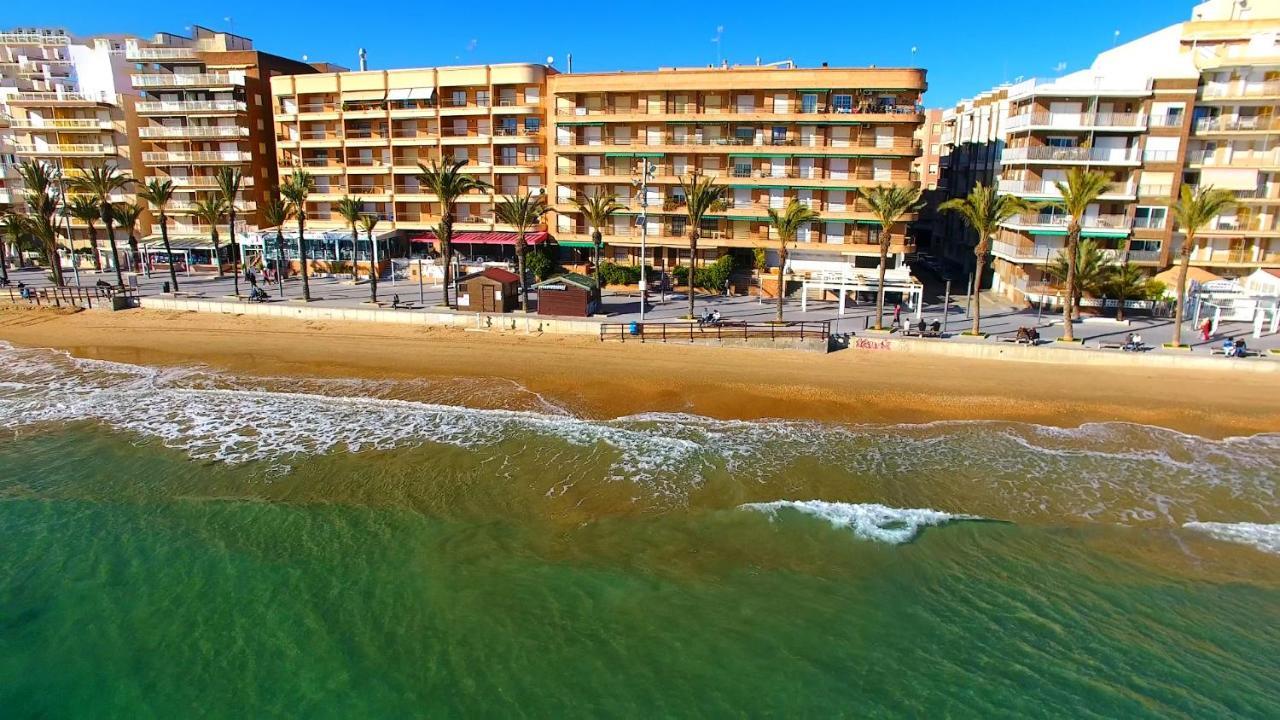 Holiday Suite Fragata Torrevieja Dış mekan fotoğraf